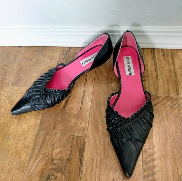 Size 6 Steve Madden Mules - Picture 3 of 3